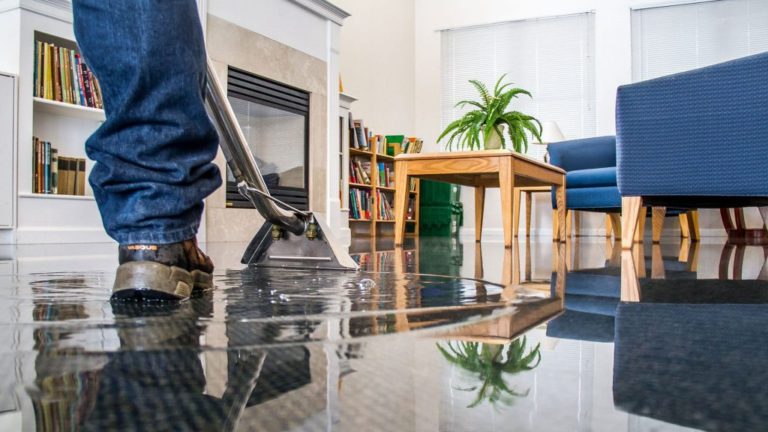 What To Ask Before Calling an LA Water Damage Restoration Company